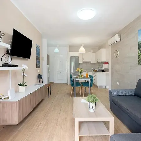 Marina Palace Playa Paraiso Апартаменти Адехе