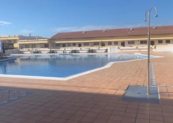 Marina Palace Playa Paraiso Апартаменти *