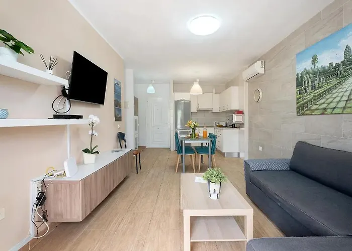 Marina Palace Playa Paraiso Апартаменти Адехе